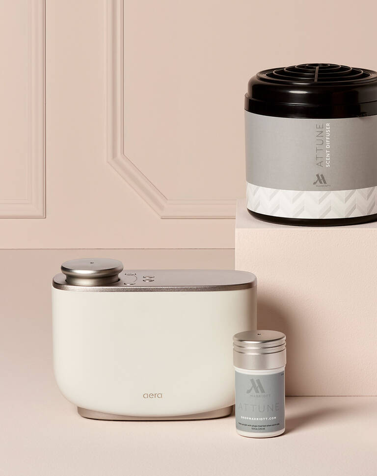 Westin room diffuser machine and White Tea capsule