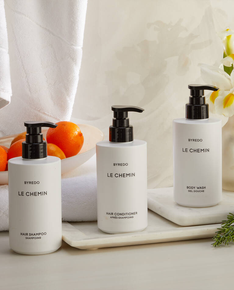 The Luxury Collection Le Chemin haircare and body bath set