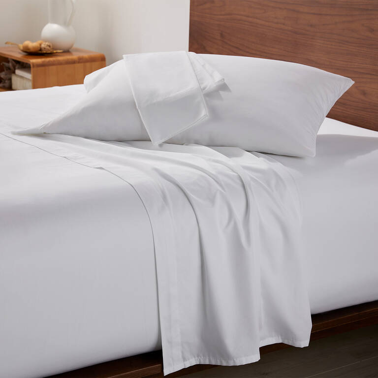 Le Meridien white sheets Le Meridien white sheets