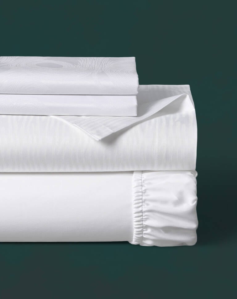 JW Marriott linens