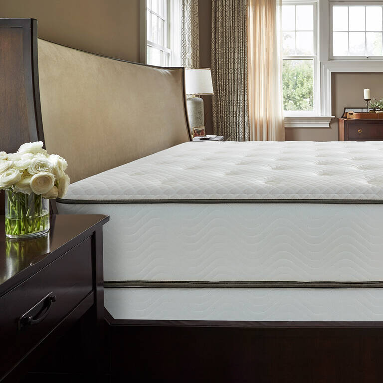 JW Marriott mattress in bedroom