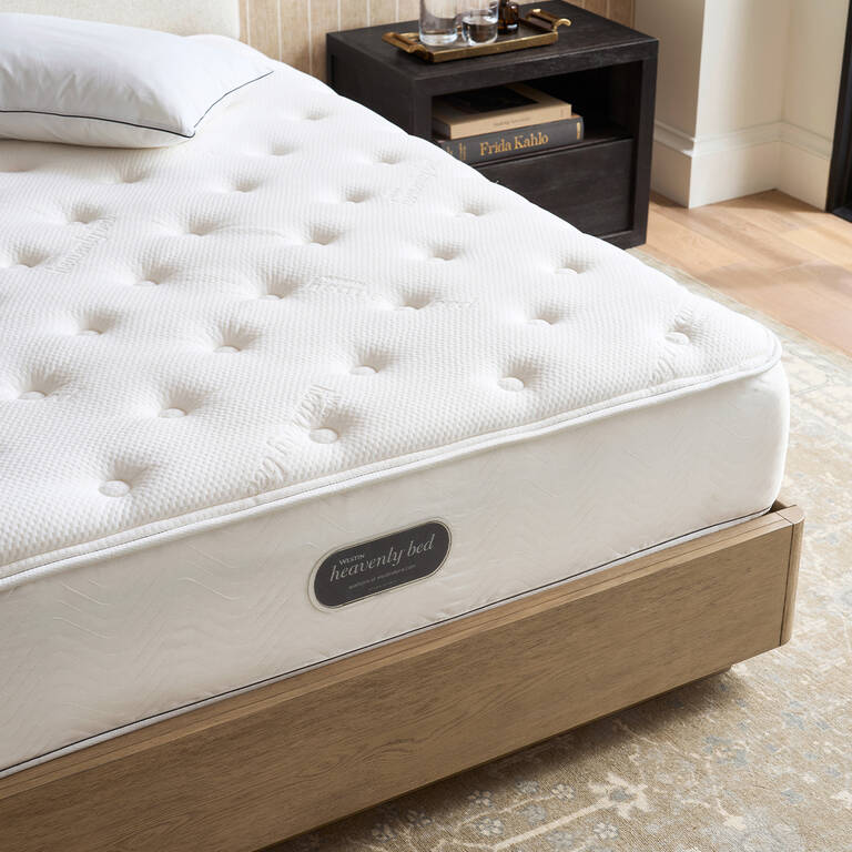 Westin Heavenly Bed mattress detail closeup