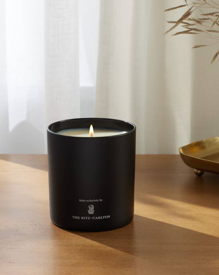 The Ritz-Carlton 50 Central Park candle