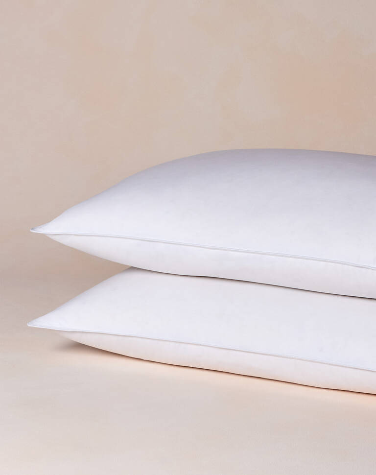 Stacked set of Marriott Bonvoy Boutiques pillows for back sleepers