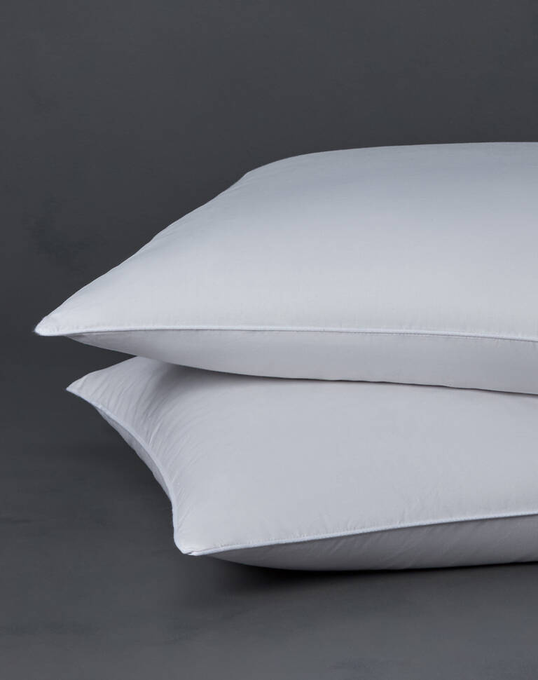 The EDITION Feather And Down Pillow