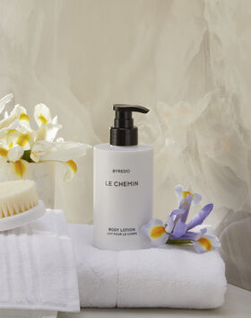 Body Lotion thumbnail number 1