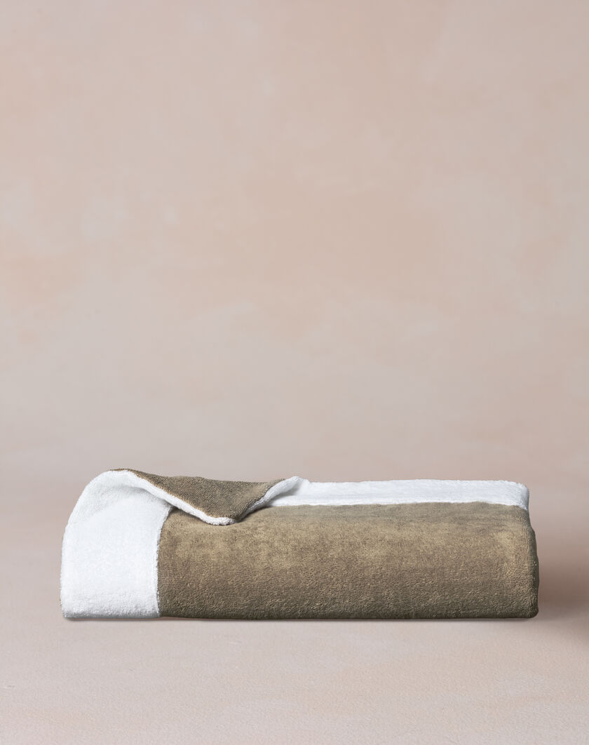 Frette Pool Towel thumbnail number 0