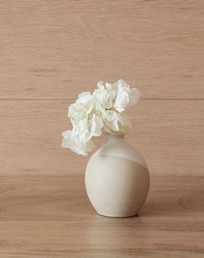 Ceramic Vase for Tides, Reykjavik thumbnail number 0