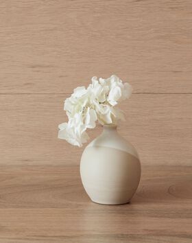 Ceramic Vase for Tides, Reykjavik thumbnail number 0