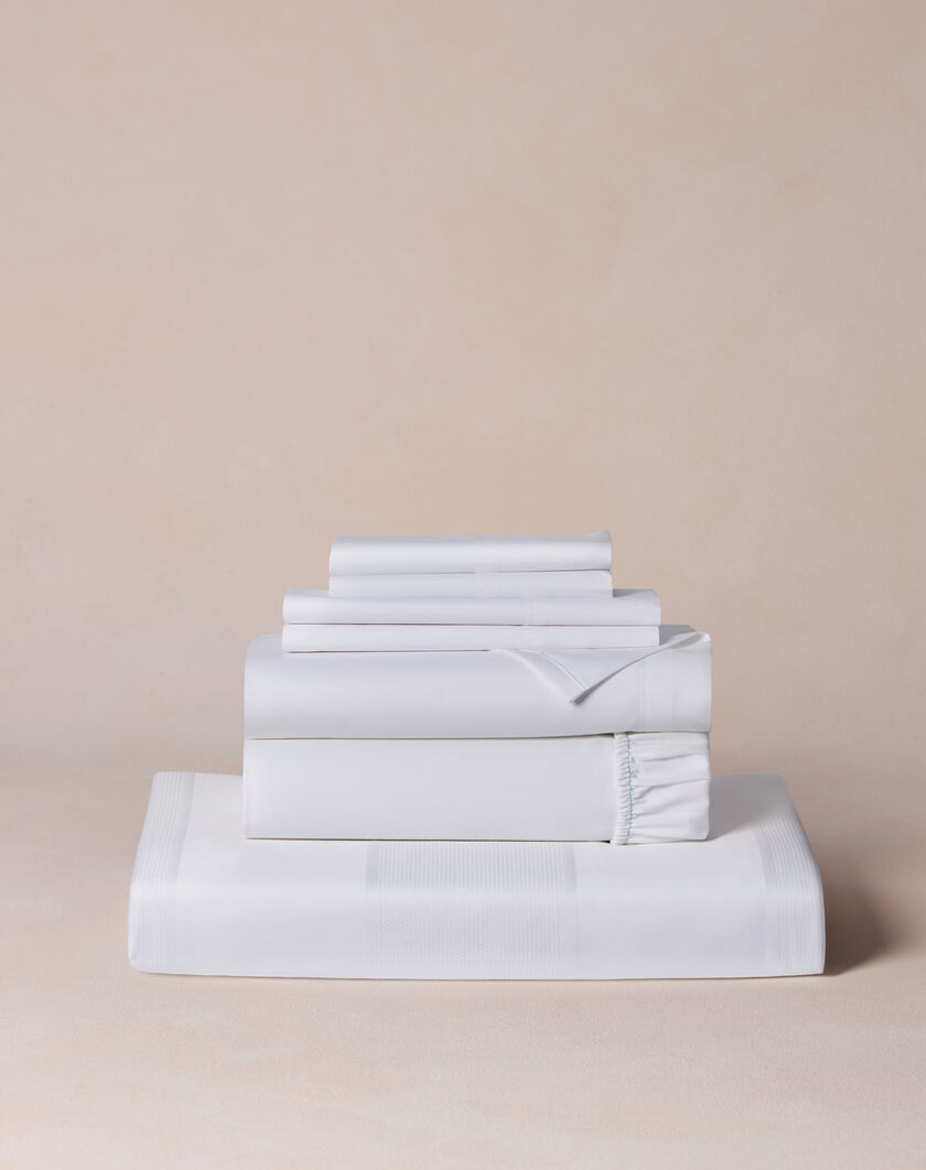 Birds Eye Linen Set image number 0
