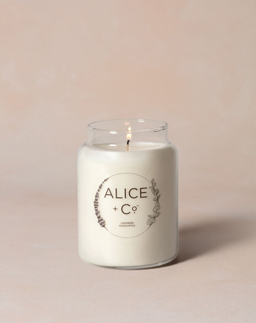 Alice + Co Candle thumbnail number 0