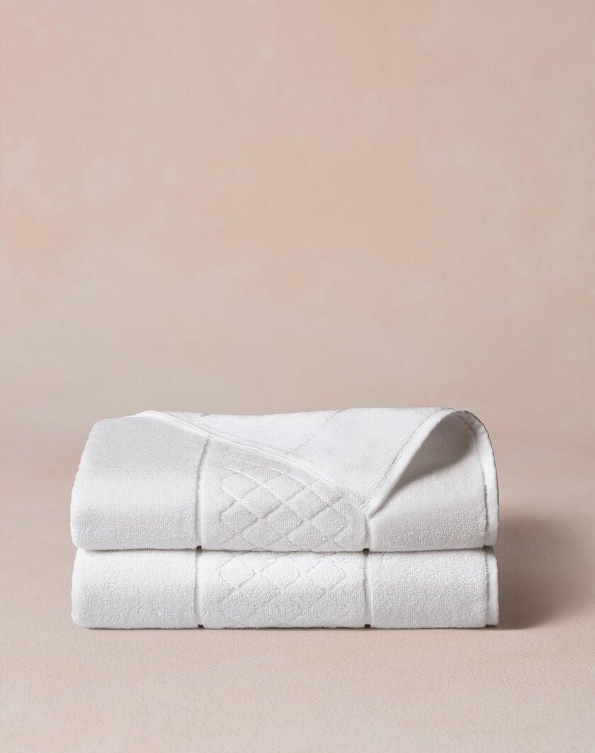 Diamond Bath Towel thumbnail number 0