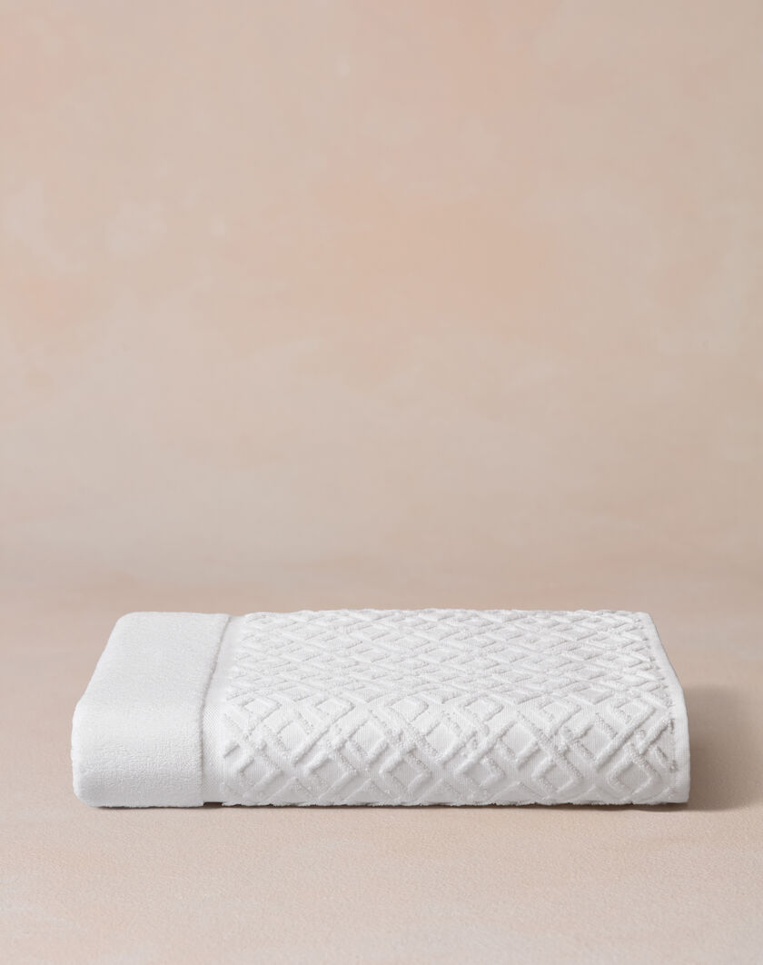 Diamond Bath Sheet thumbnail number 0