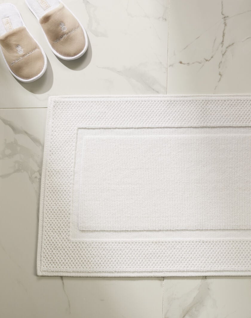 Bath Rugs thumbnail number 2