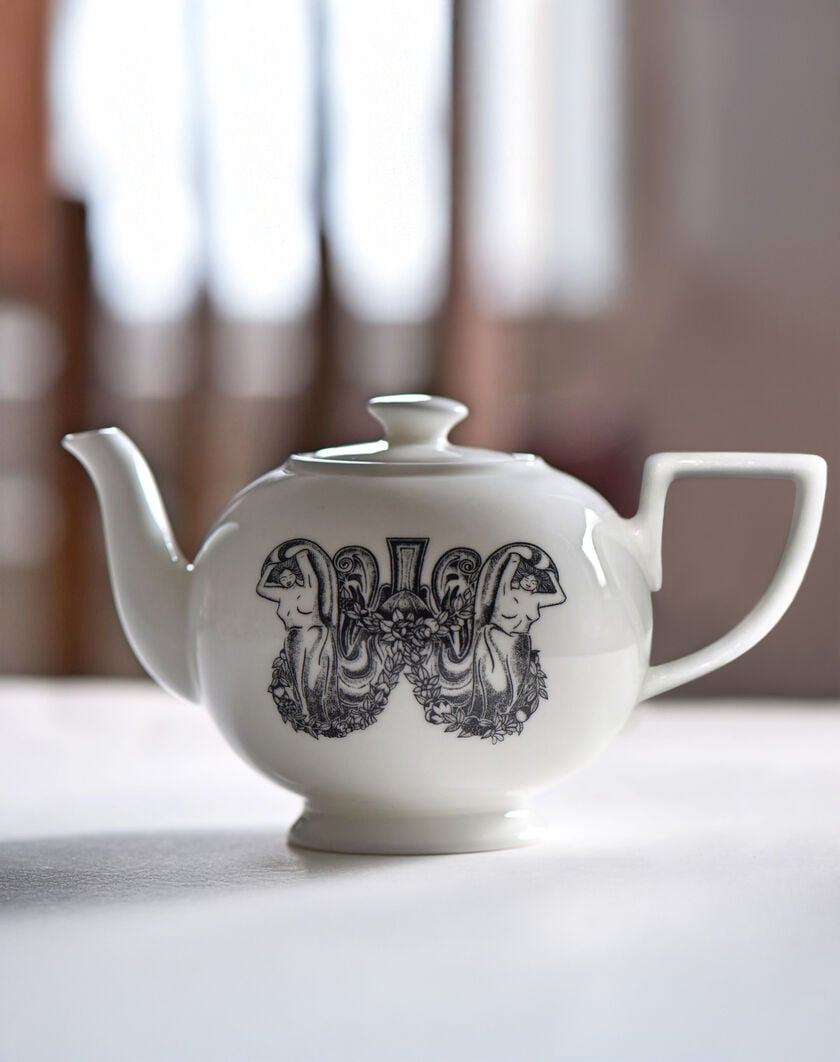 London EDITION Teapot thumbnail number 0
