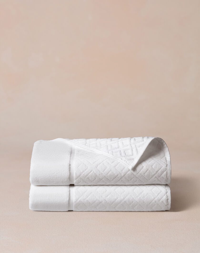 Bath Towel thumbnail number 0