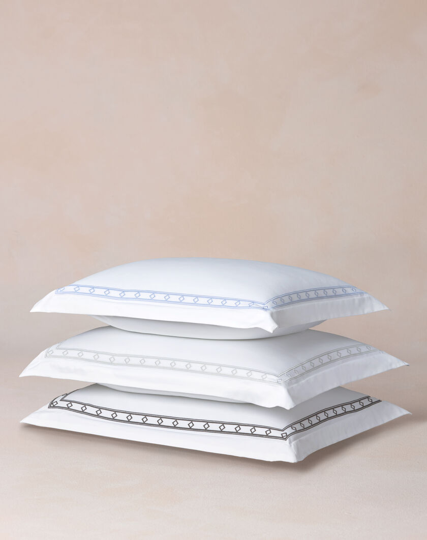 Diamond Border Pillow Shams thumbnail number 1