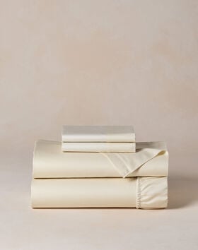 100 % Cotton Sheet Set thumbnail number 0