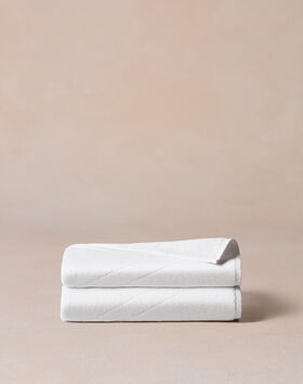 Angle Hand Towel thumbnail number 0