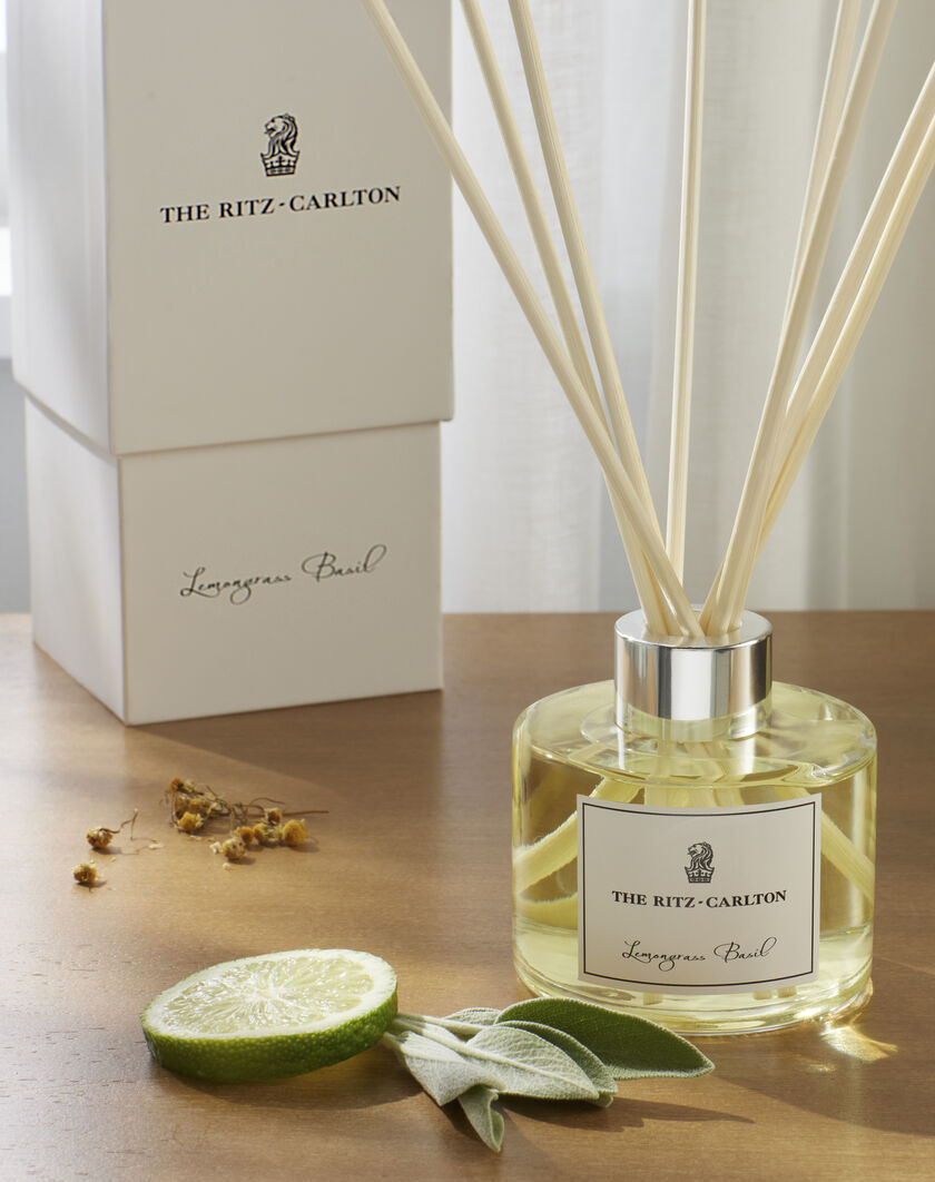 Golden Bamboo Reed Diffuser thumbnail number 3
