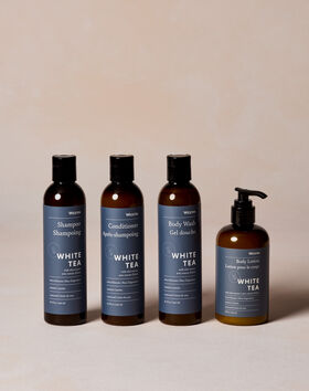 Bath & Body Set thumbnail number 0