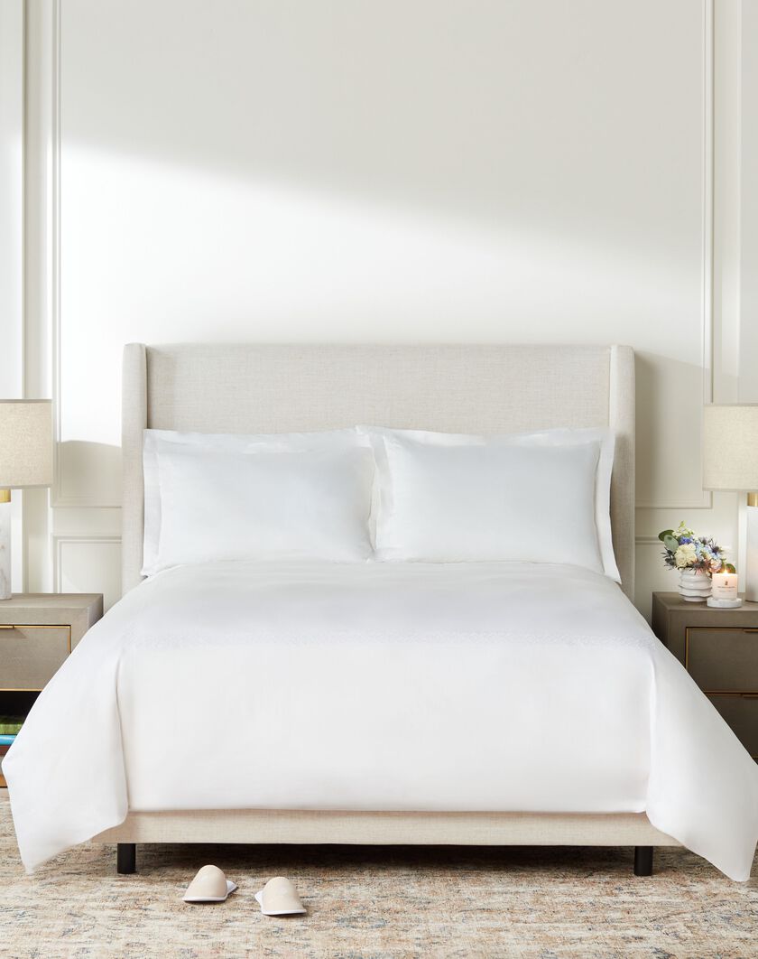 Lattice Frame Bedding Set thumbnail number 1