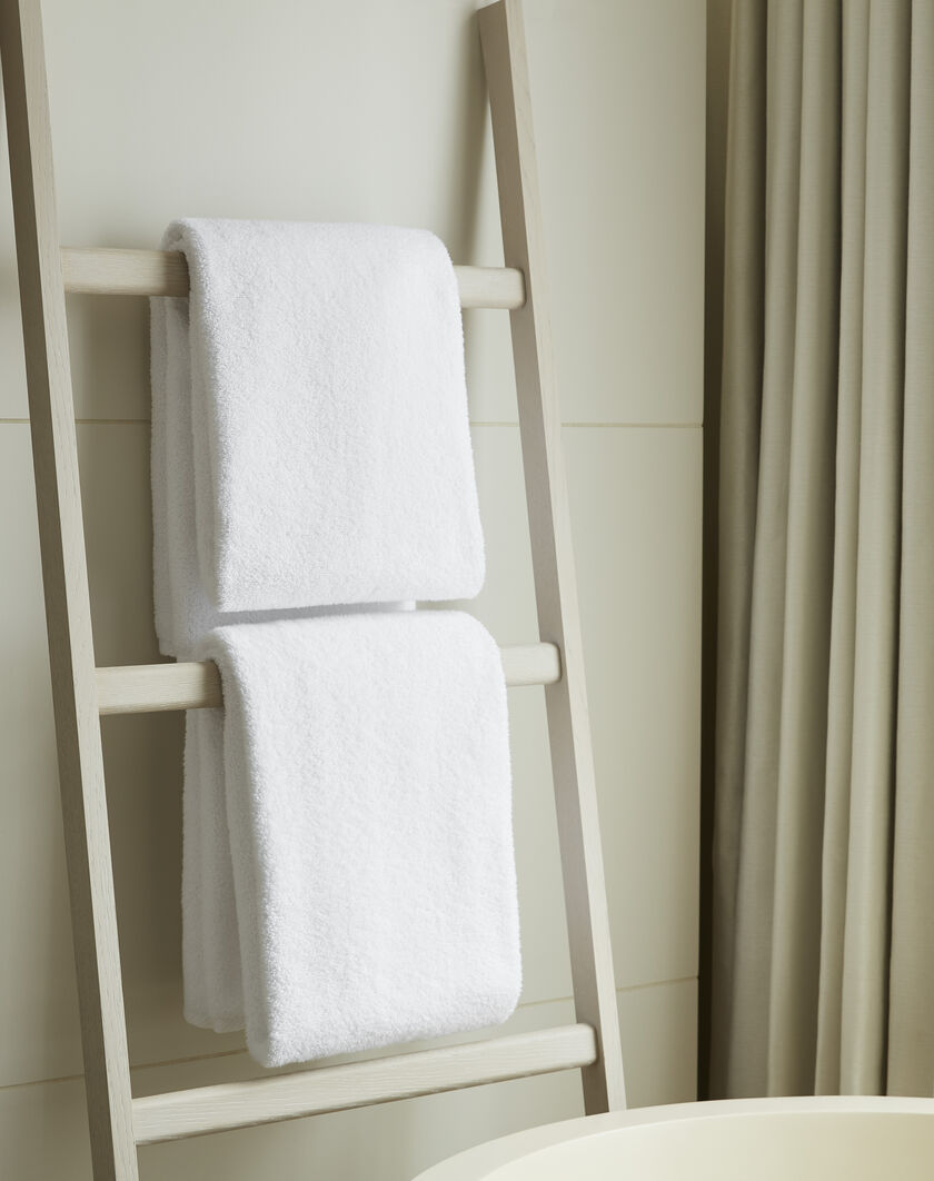 Bath Towel Set thumbnail number 1