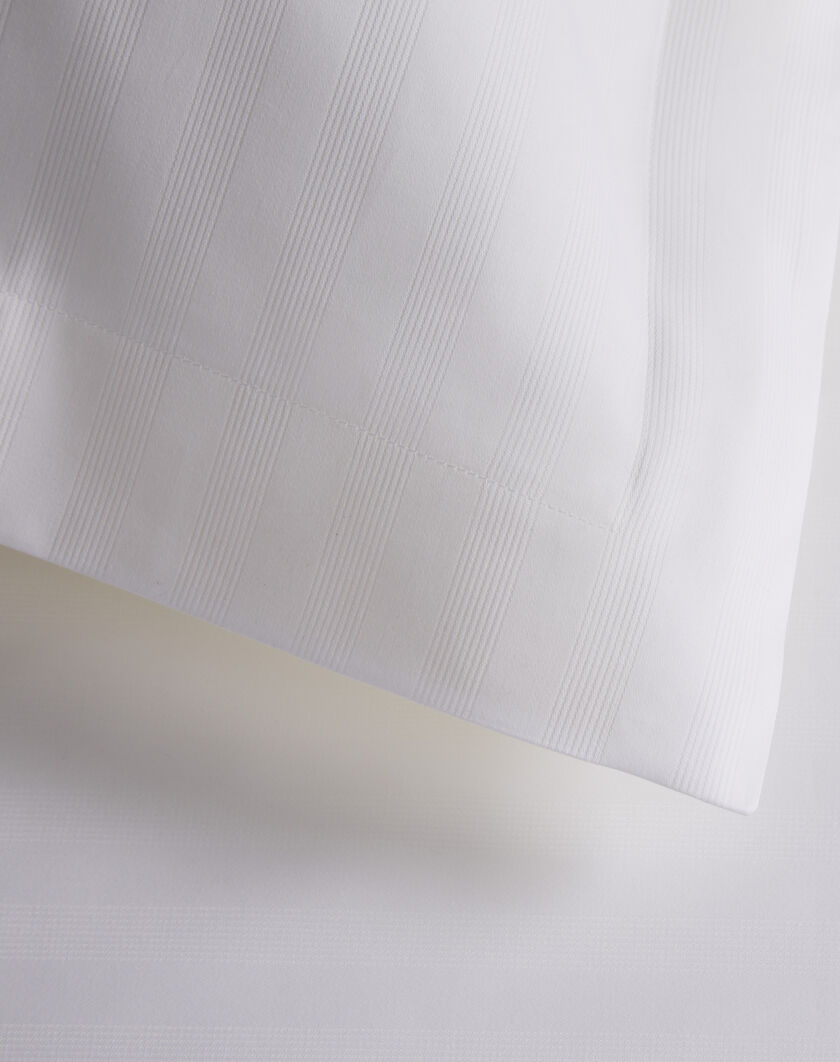 Tuxedo Stripe Bedding Set thumbnail number 3