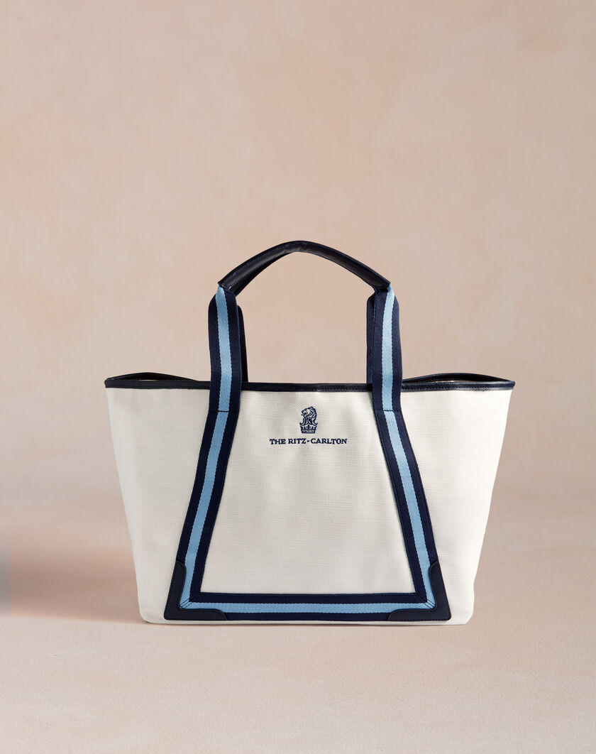 Canvas Beach Tote thumbnail number 0