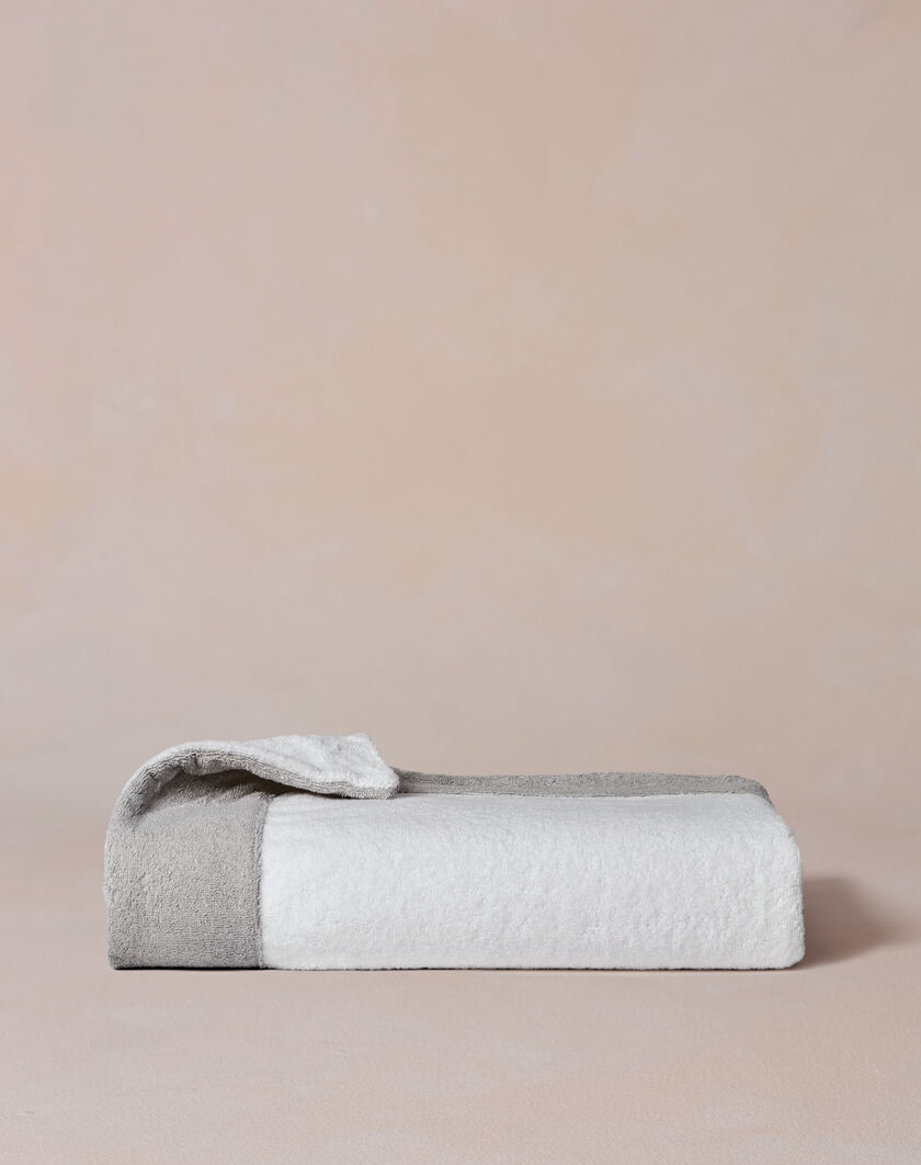 Frette Pool Towel thumbnail number 0