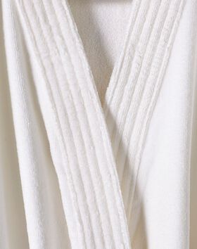 Classic Kimono Bathrobe thumbnail number 2