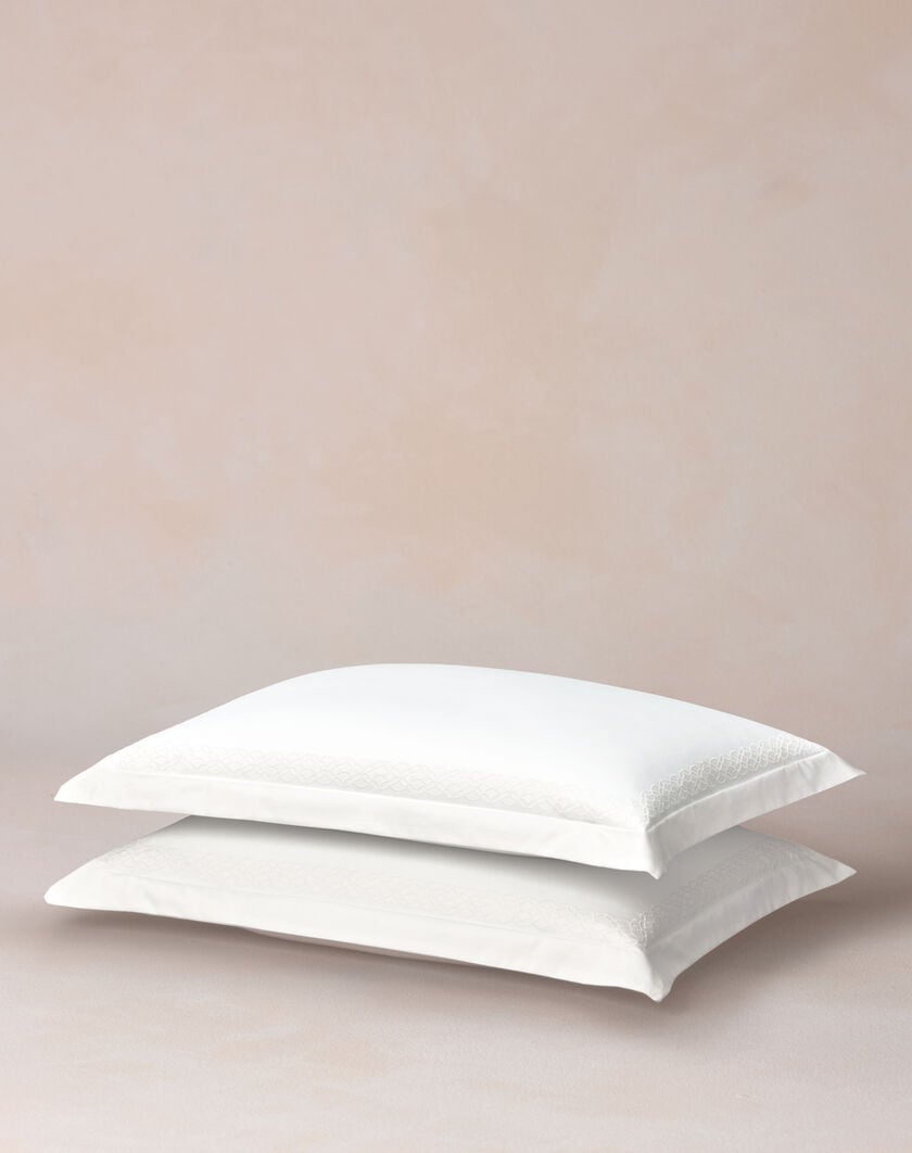 Lattice Frame Pillow Shams thumbnail number 0