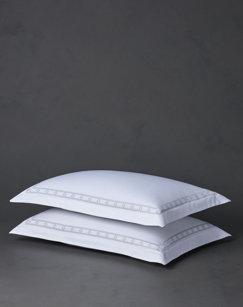Diamond Border Pillow Shams image number 0