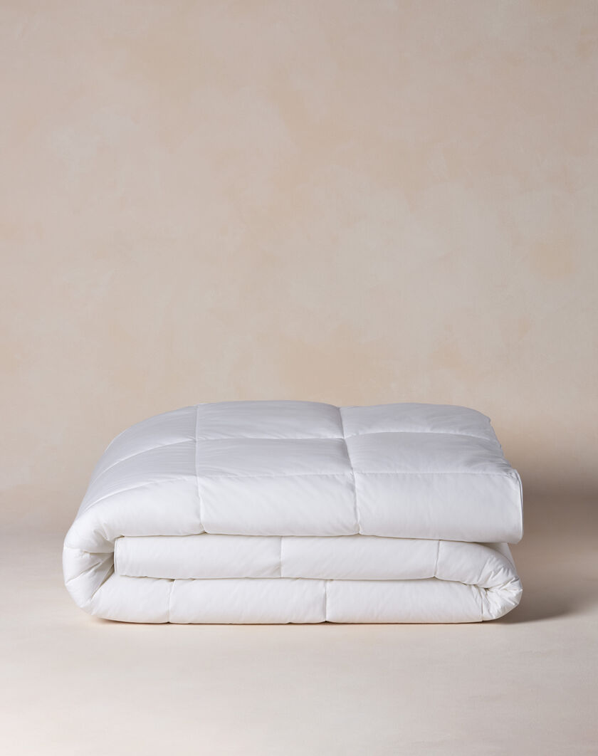 Down Alternative Comforter thumbnail number 0