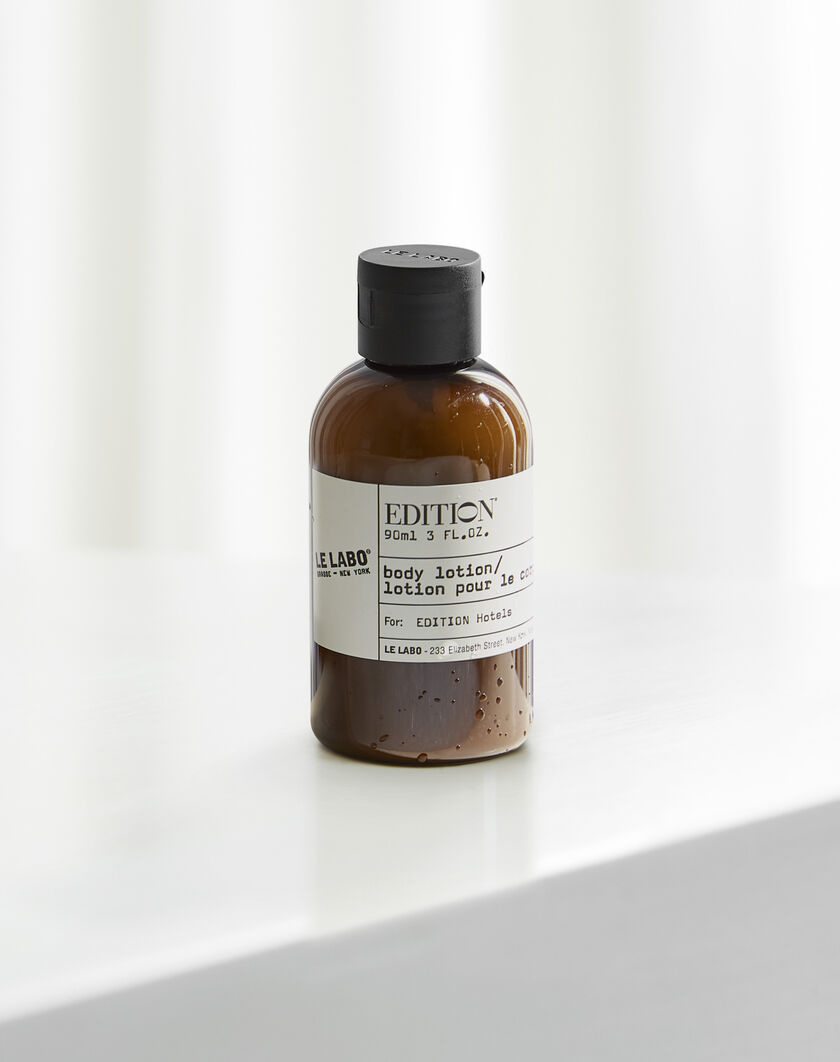 Le Labo Travel Body Lotion thumbnail number 1