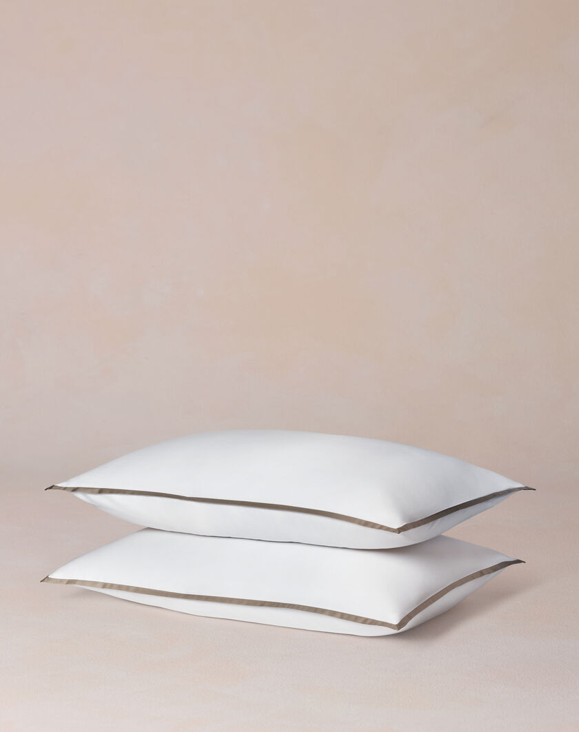 Signature Border Pillowcases thumbnail number 0