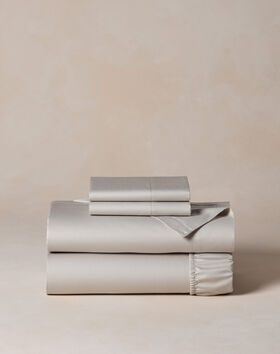 100 % Cotton Sheet Set thumbnail number 0