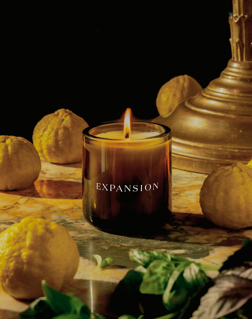Expansion Candle by Flamingo Estate thumbnail number 3