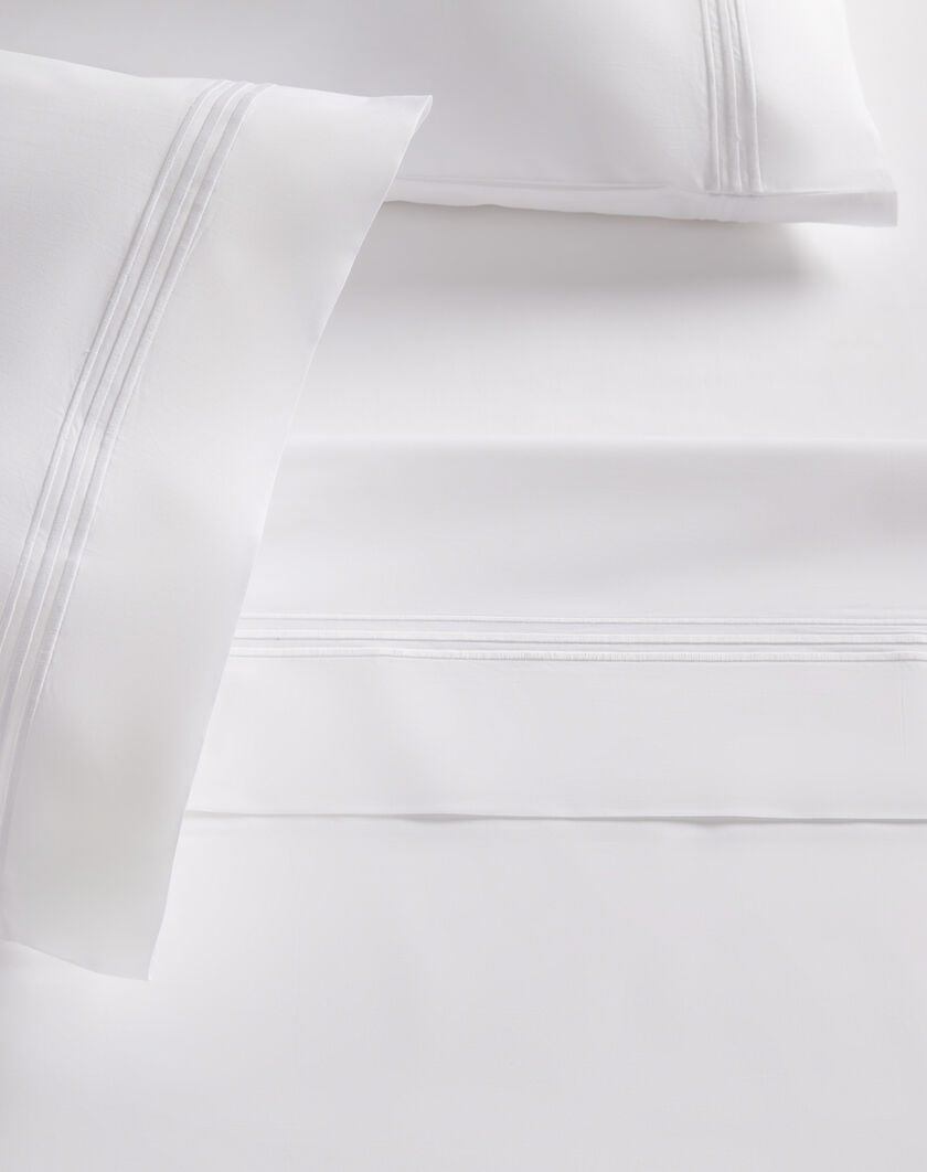 Triple Line/Embroidered Sheet Set thumbnail number 1