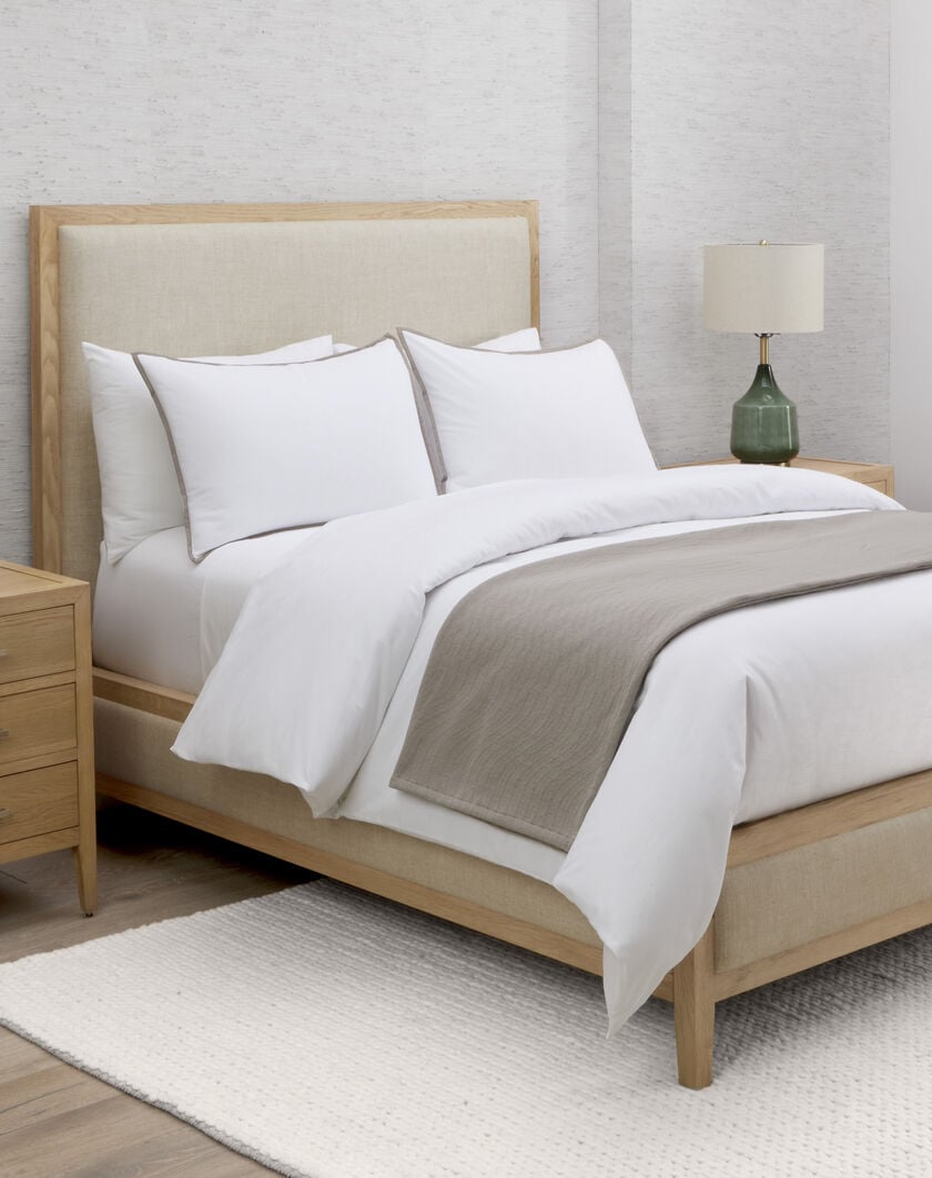 Hotel Bedding Set thumbnail number 2