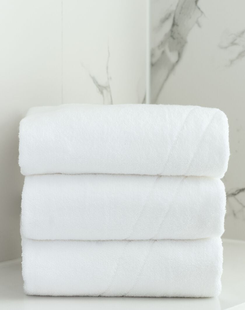 Angle Bath Towel thumbnail number 1