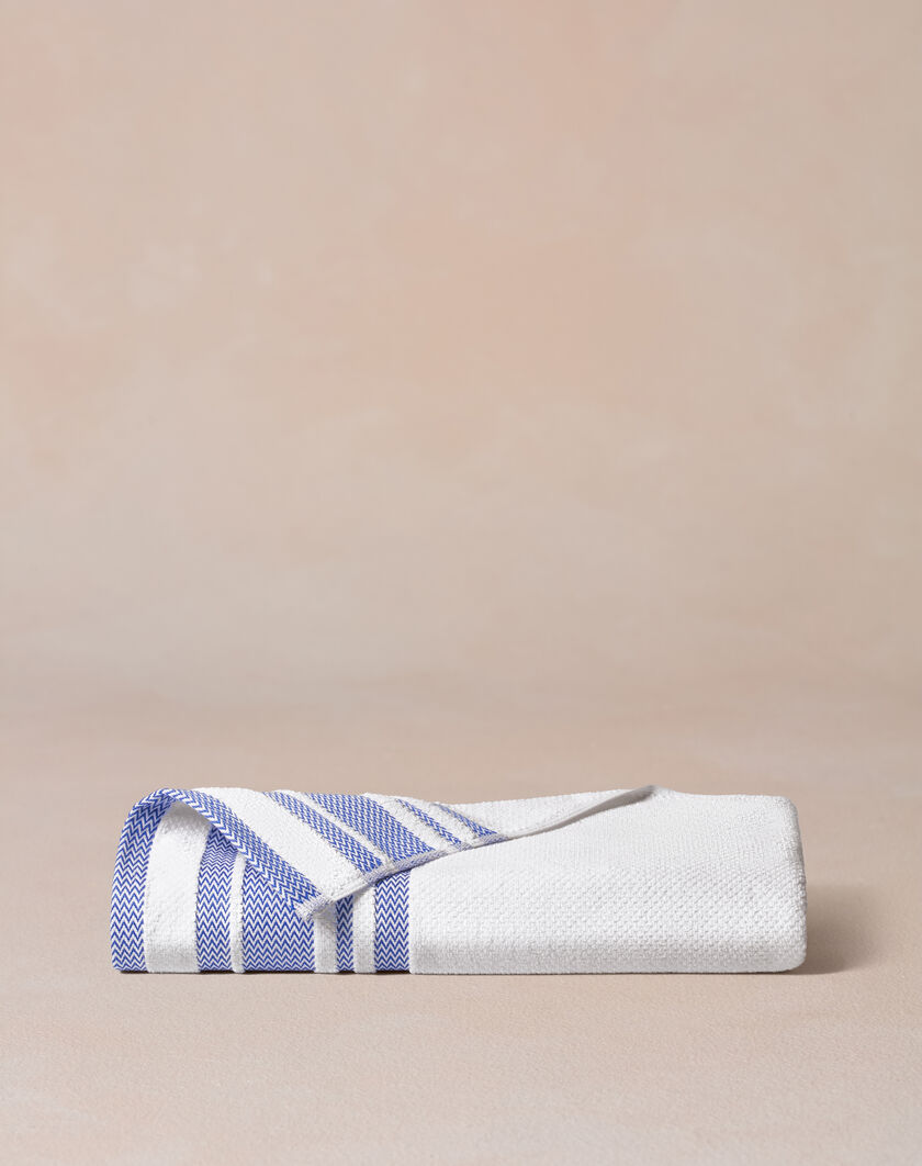 Pool Towel thumbnail number 0