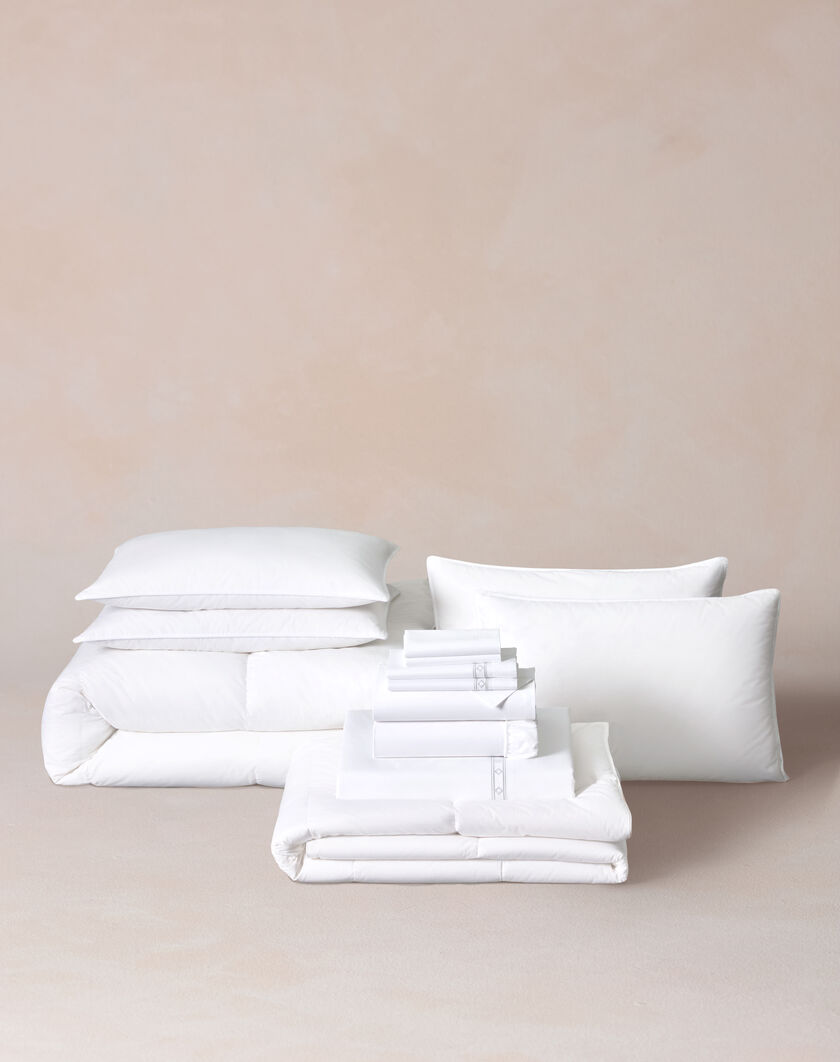 Diamond Border Bedding Set thumbnail number 0