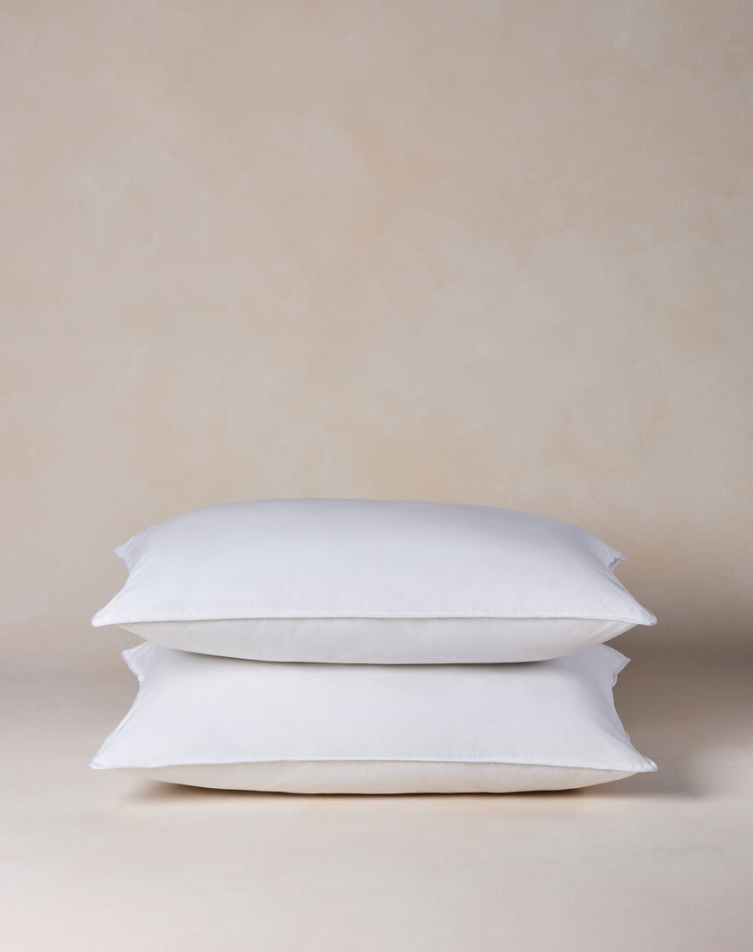 Down Alternative Pillow thumbnail number 0