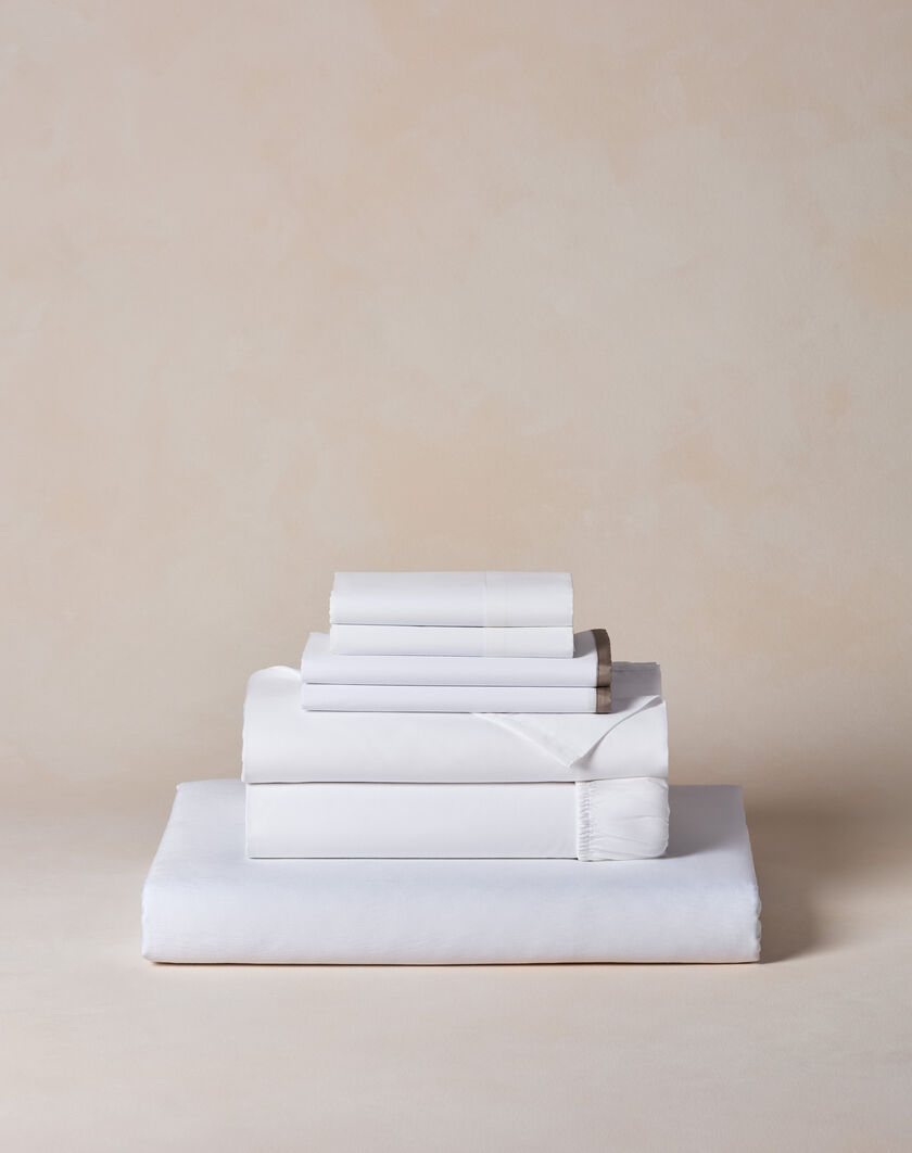 Signature Linen Set thumbnail number 0