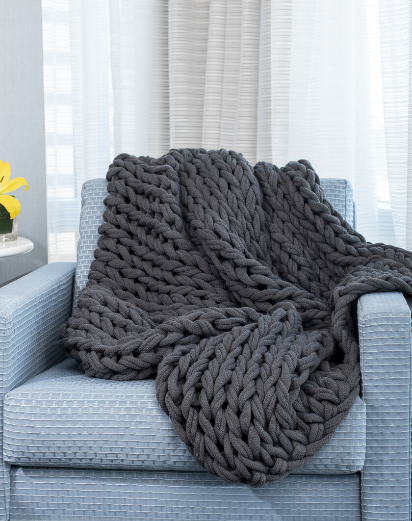 Hygge Throw thumbnail number 2