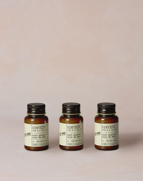 Le Labo Bath Grains thumbnail number 0