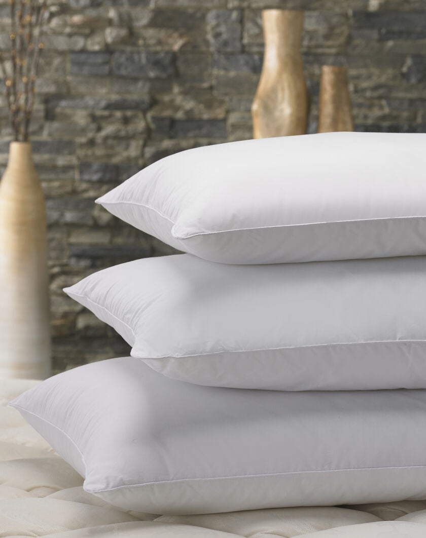 Down Alternative Pillow thumbnail number 1